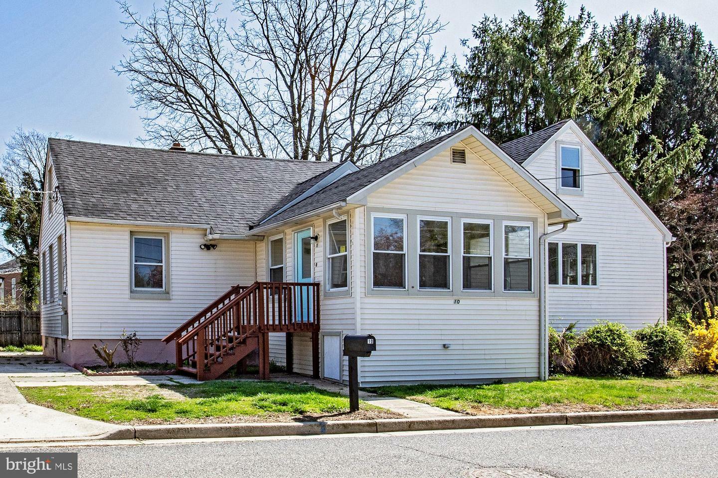 Property Photo: 10 Davis Avenue NJ 08079