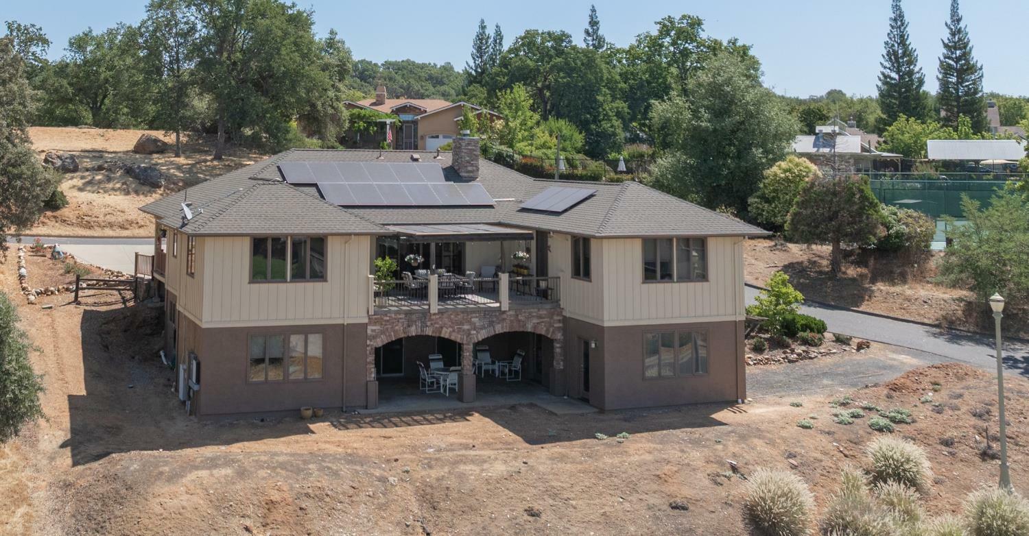 Property Photo: 501 Rosebush Court CA 95222