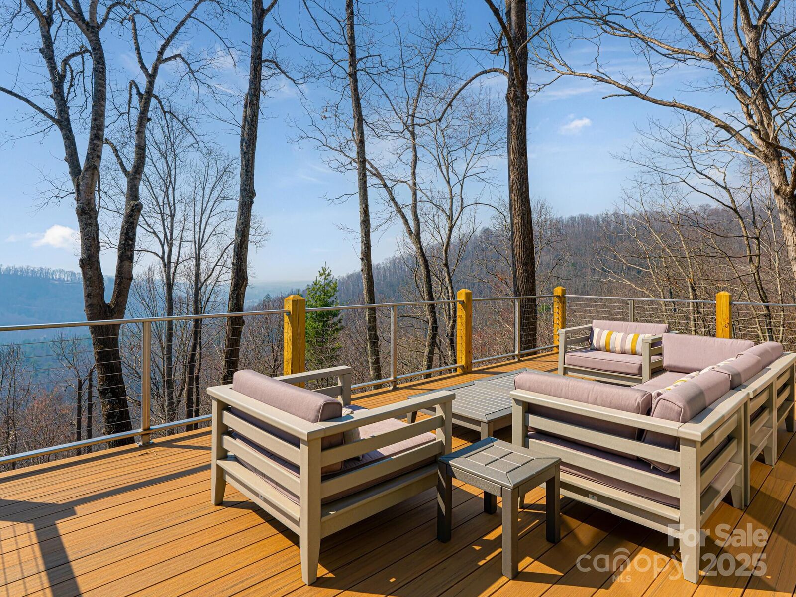 Property Photo:  5 Powder Ridge Drive  NC 28803 