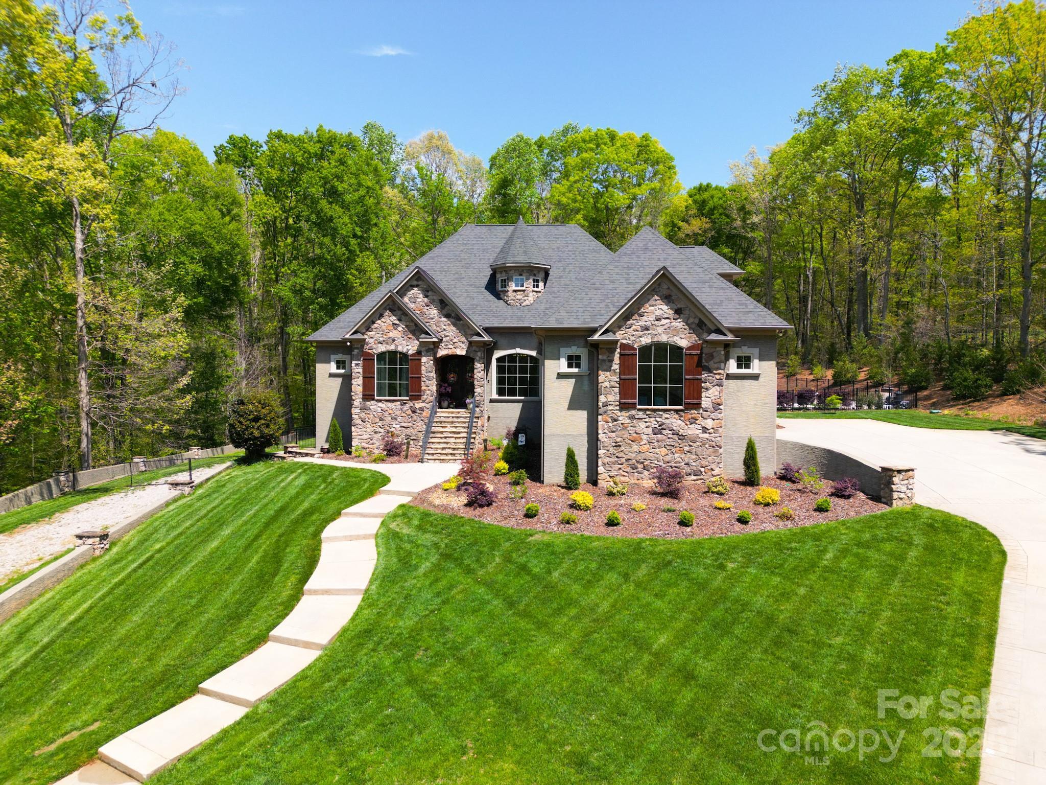 4071 King Wilkinson Road  Lincolnton NC 28092 photo