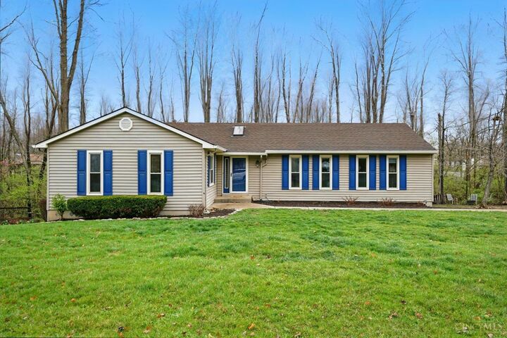 7543 Whitehall Circle W  West Chester OH 45069 photo