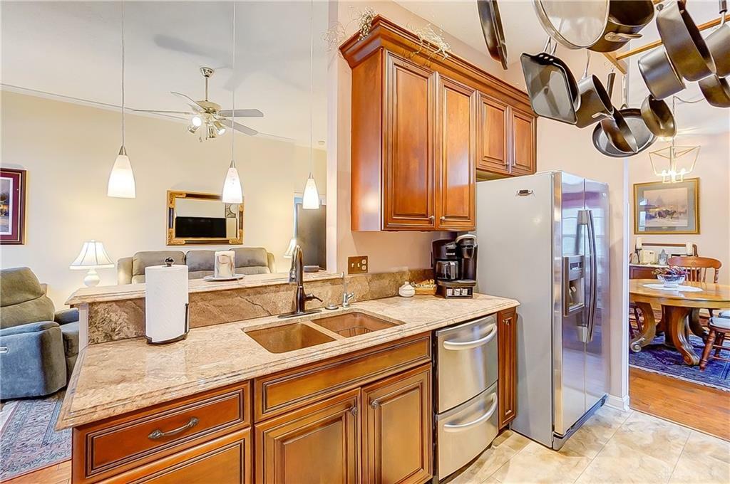 Property Photo:  3949 E Summit Ridge Drive  OH 45430 