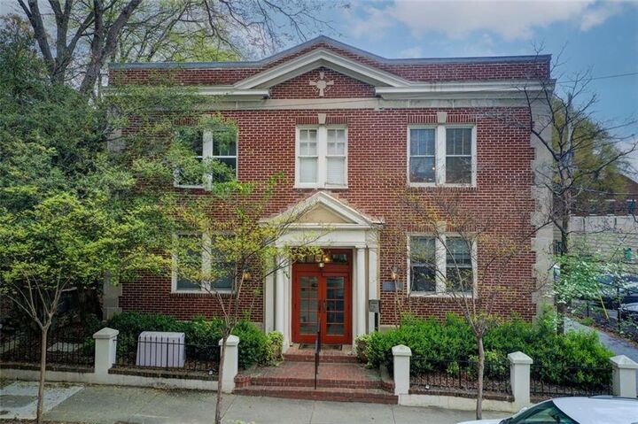 Property Photo: 733 Frederica Street NE 12 GA 30306