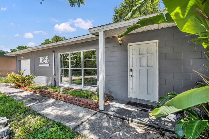 Property Photo:  1625 Thornton Avenue  FL 32780 