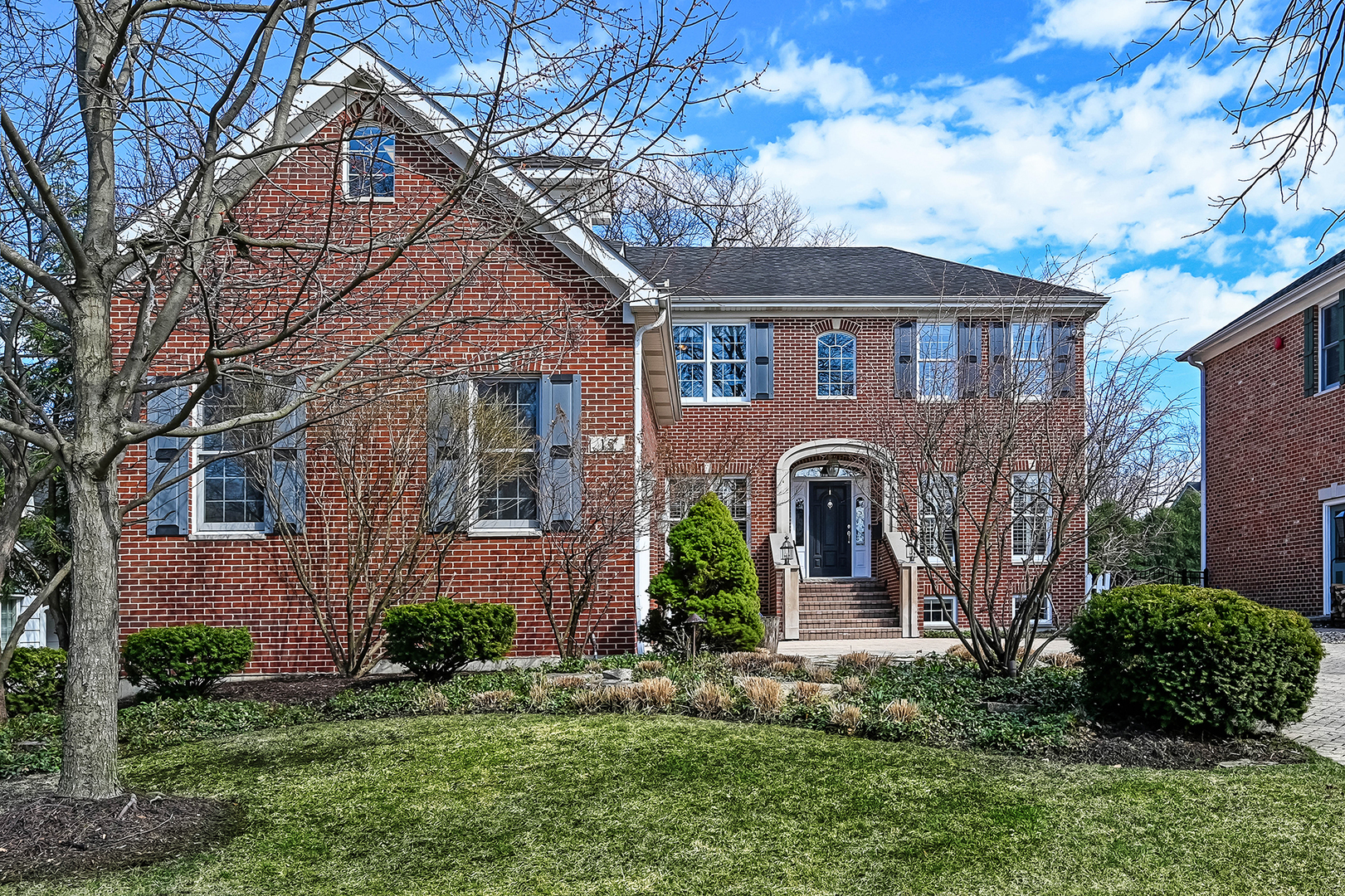 15 Arthur Avenue  Clarendon Hills IL 60514 photo