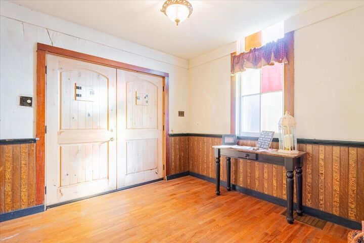 Property Photo:  269 Chicago Street  IL 61735 