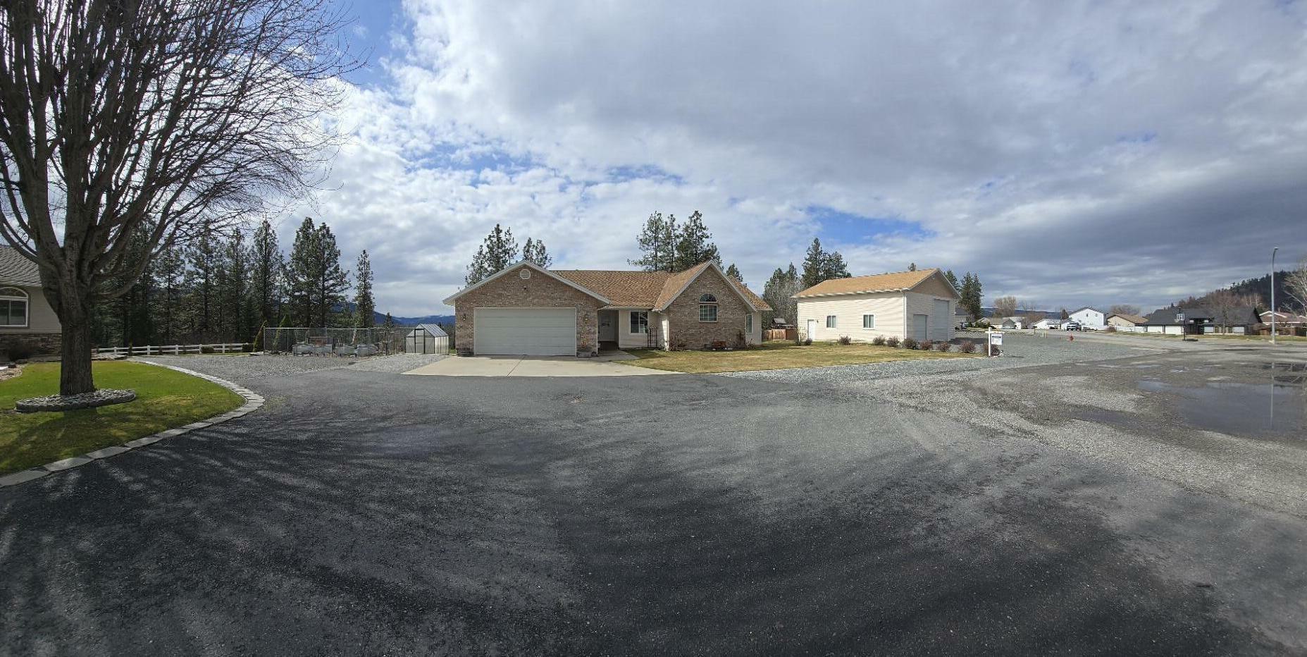 Property Photo: 1550 Kettle Crest Dr WA 99141