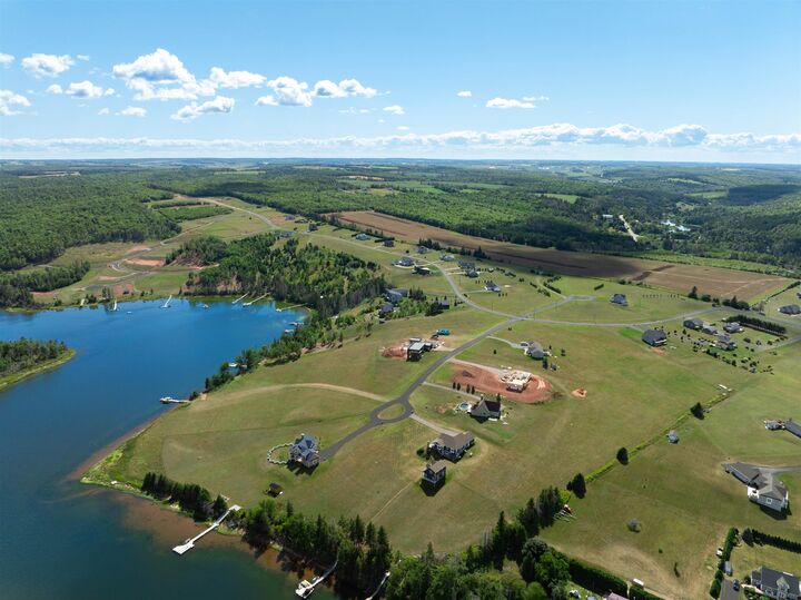 Photo de la propriété:  C-22 Sunset Vista Court  PE C1N 4N0 