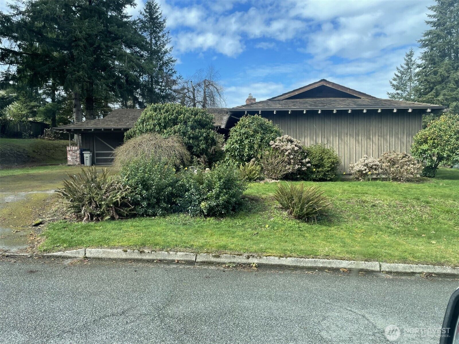 Property Photo: 21408 36th Avenue W WA 98043