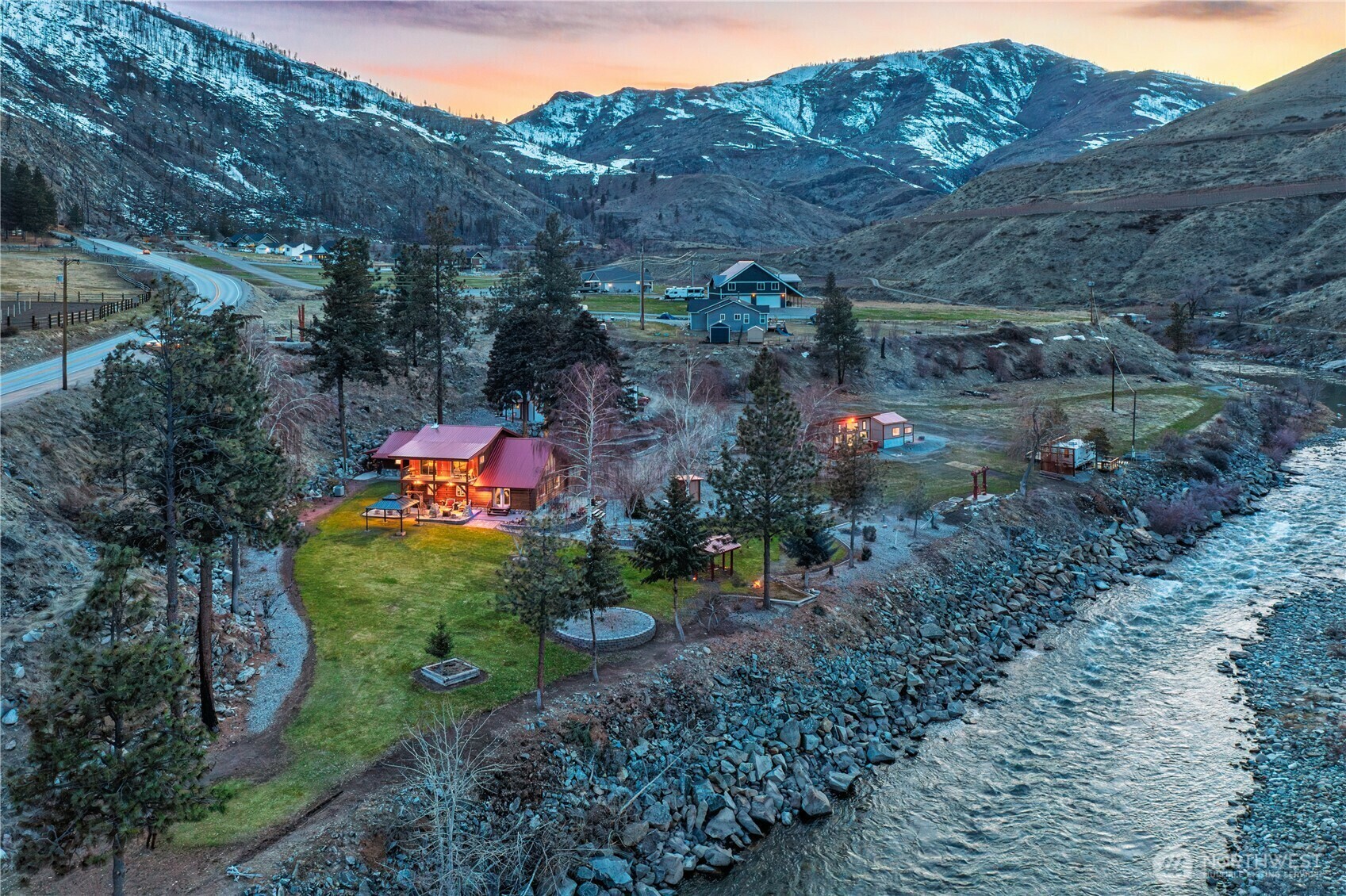 Property Photo:  540  Highway 153  WA 98846 
