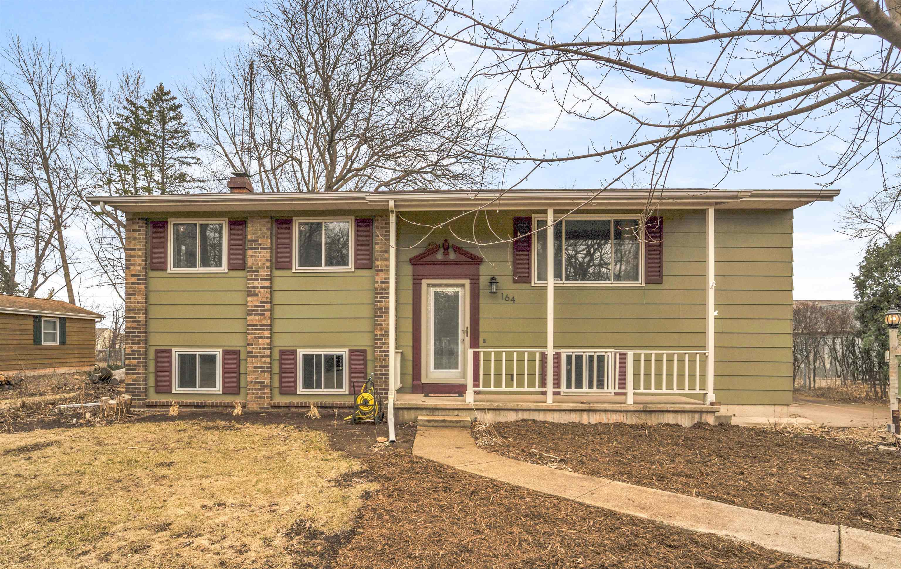 164 N Oakwood Road  Oshkosh WI 54904 photo
