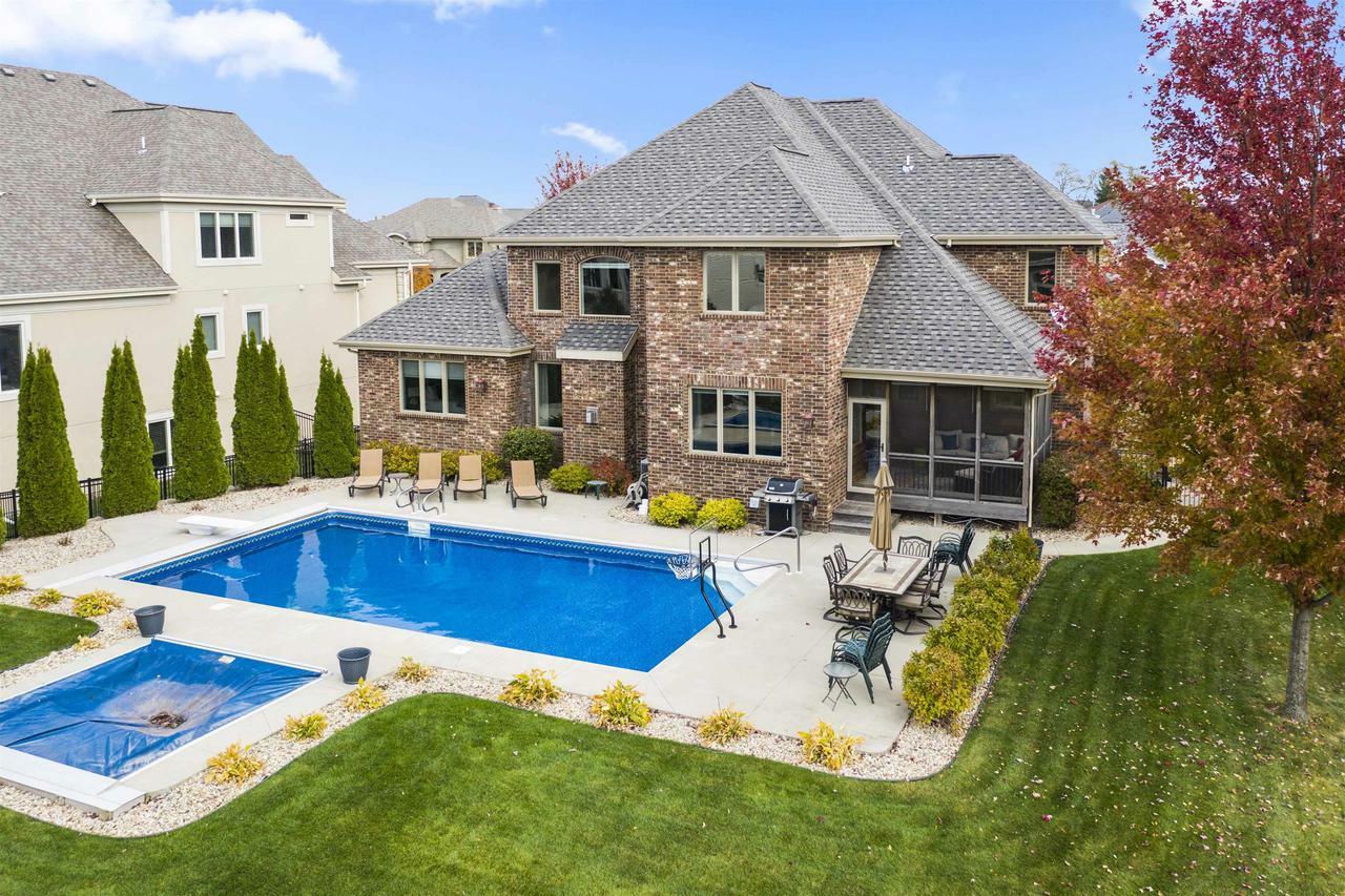 Property Photo: 802 Silver Sage Trail WI 53562