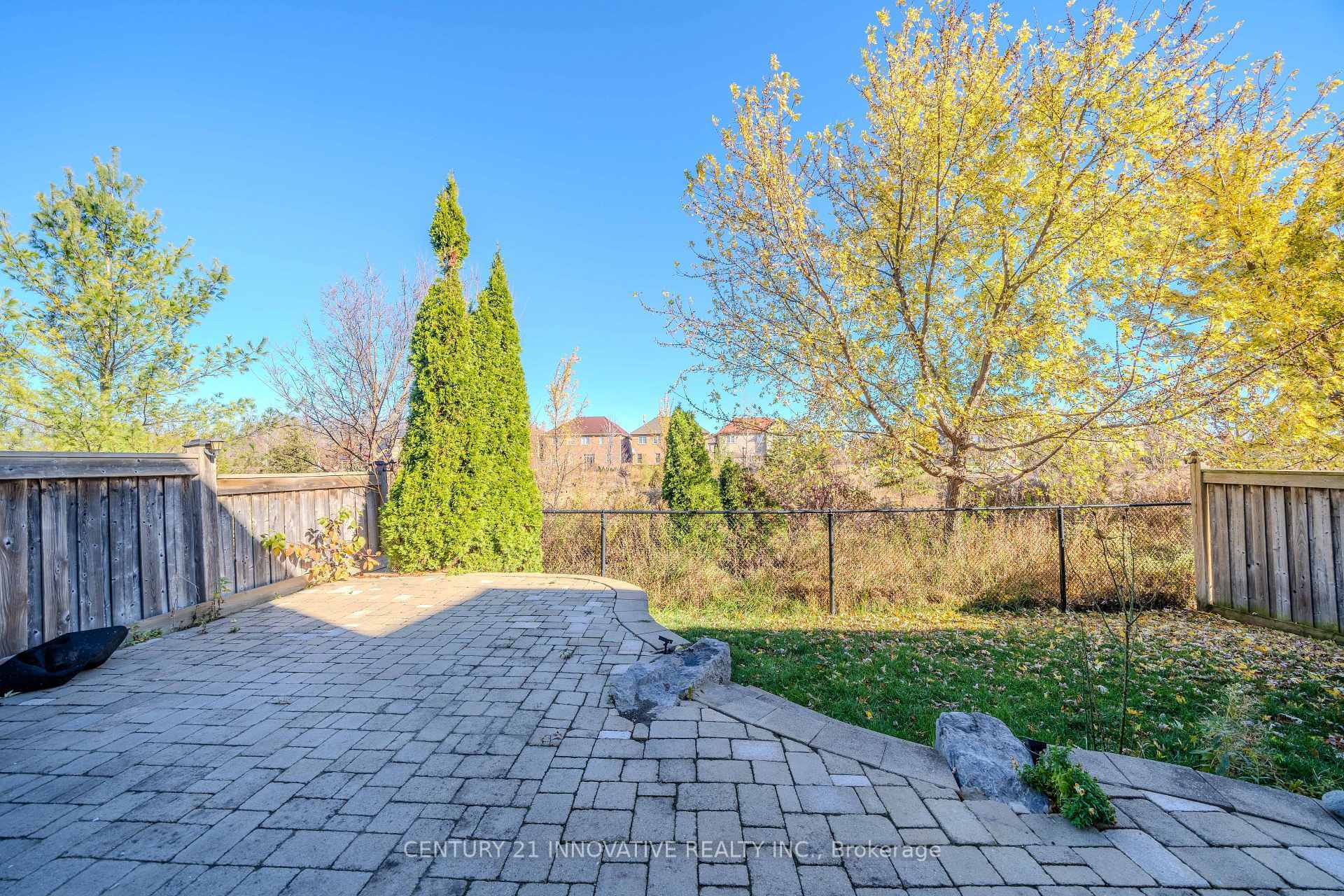 Property Photo: 1224 Bonin Crescent ON L9T 6T7