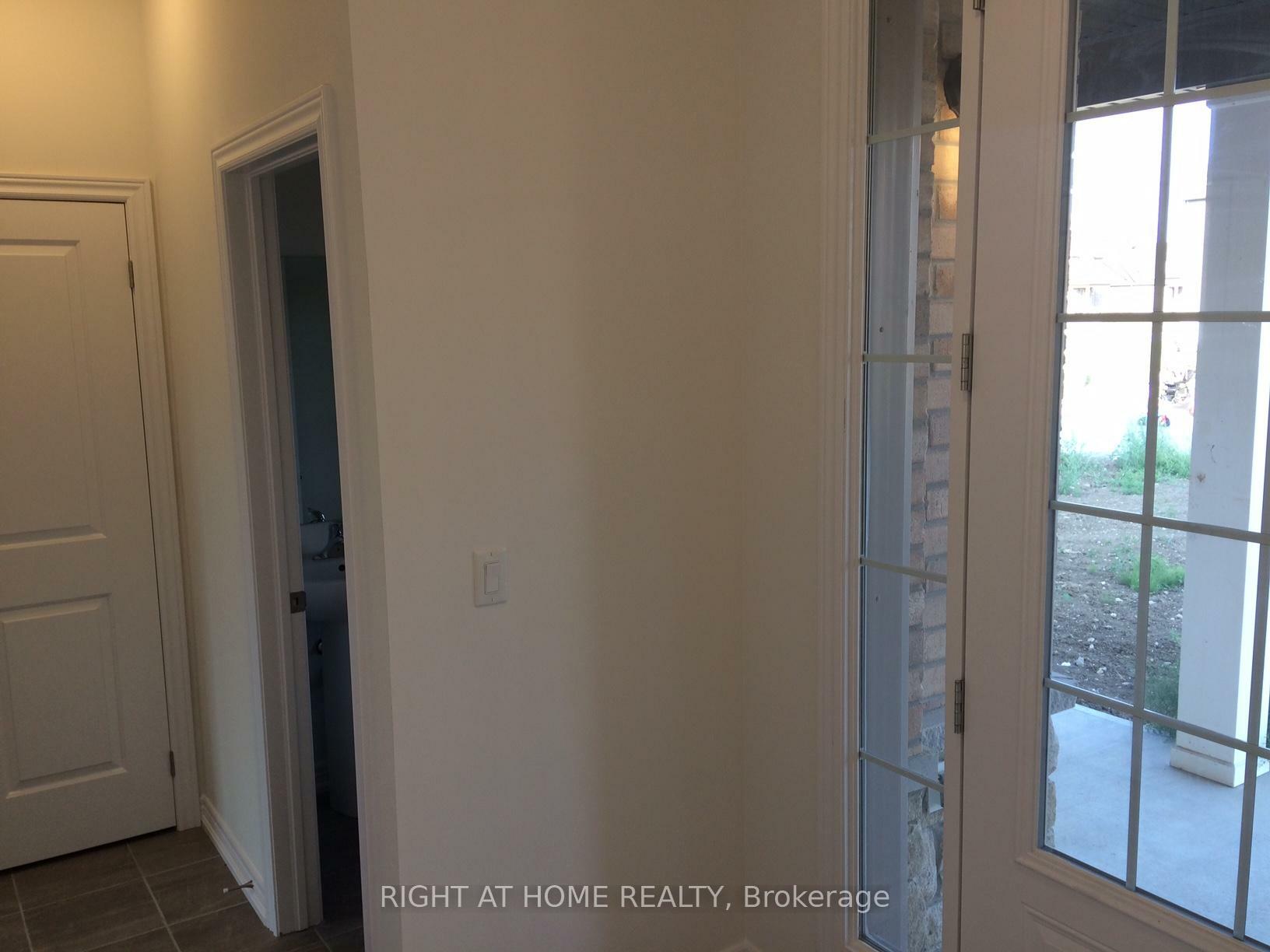 Property Photo: 19 Monarch Road ON K0K 1L0