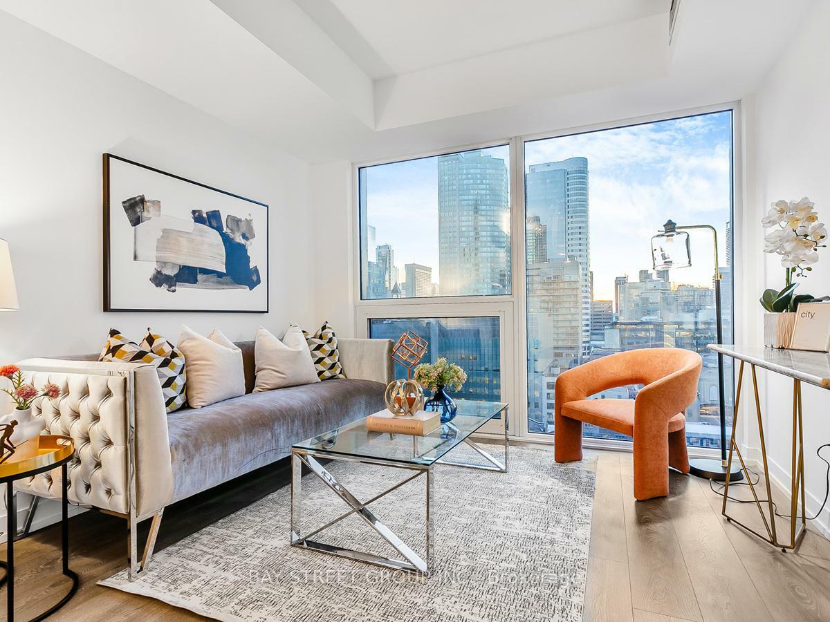 Property Photo: 82 Dalhousie Street 1709 ON M5B 0C5