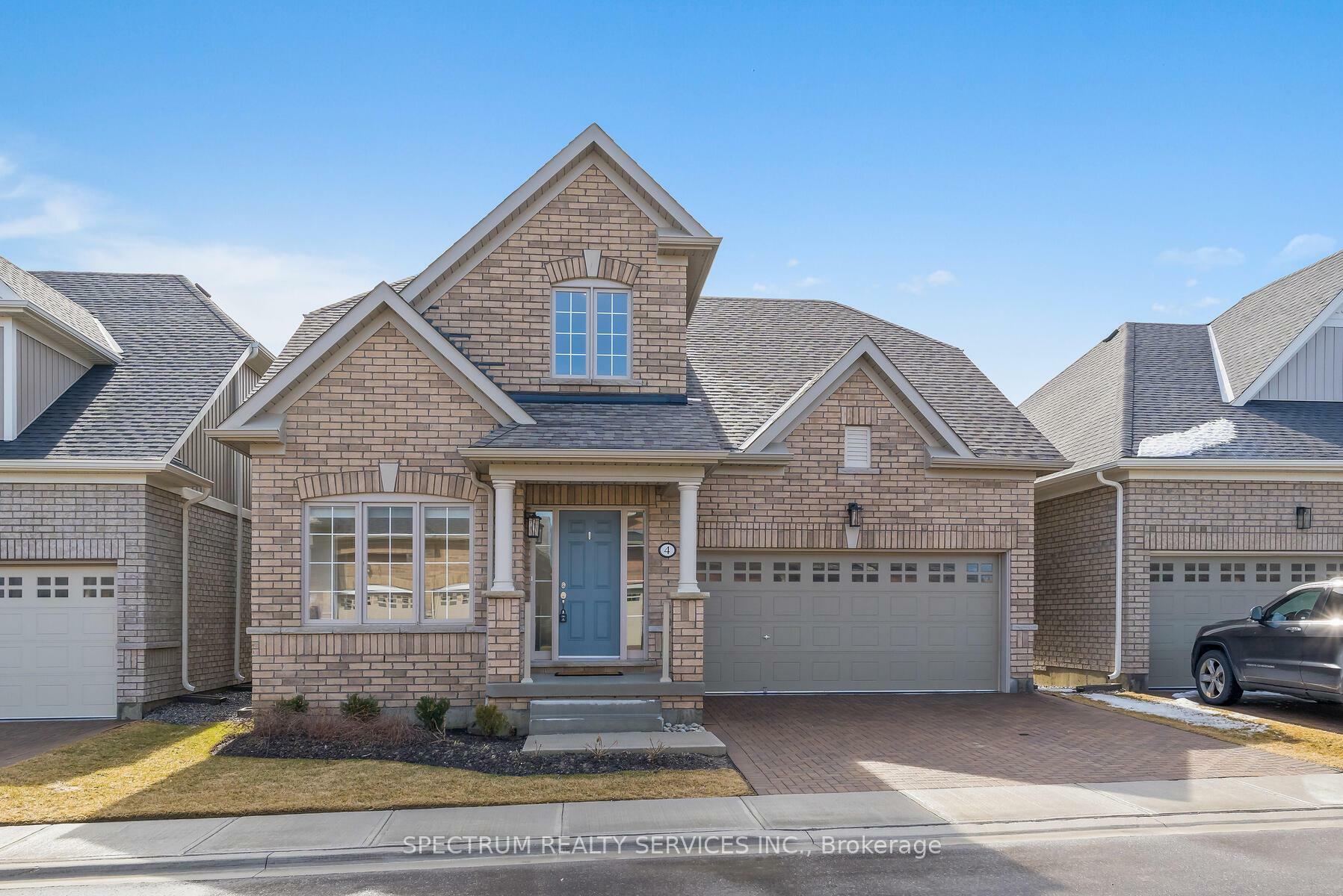Property Photo: 4 Clermiston Crescent 50 ON L6R 4C7