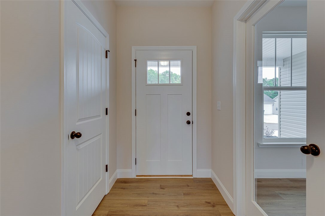 Property Photo: 108 Walters Way SC 29671