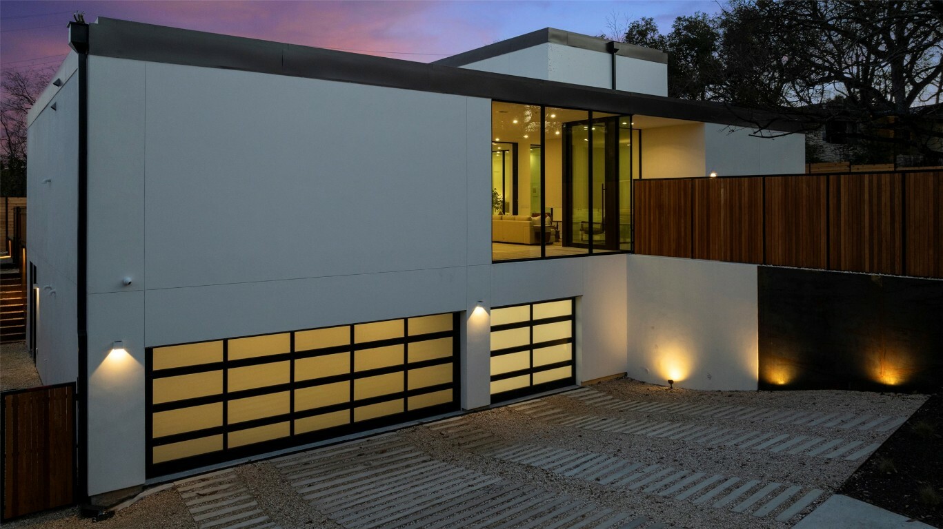 Property Photo: 2605 Rockingham Drive TX 78704