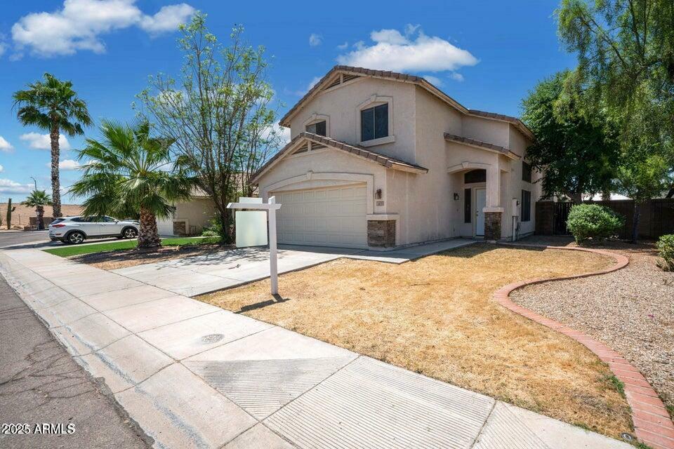 Property Photo: 3415 E Menadota Drive AZ 85050