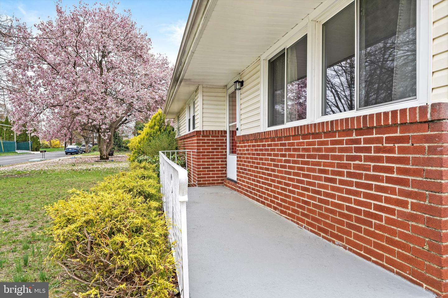 Property Photo: 513 Franklin Avenue NJ 08002