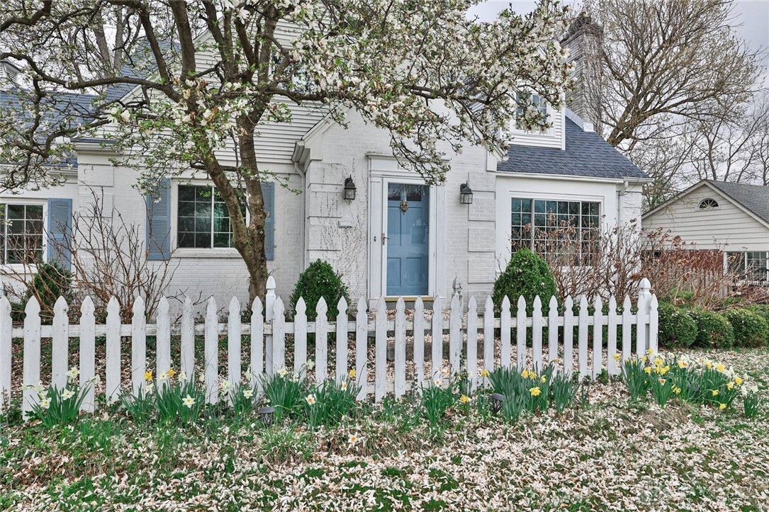 Property Photo:  2211 Coolidge Drive  OH 45419 