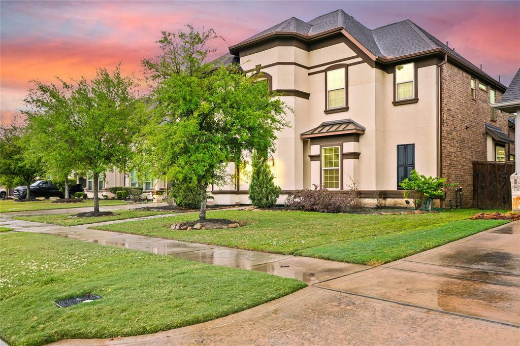 Property Photo: 5730 Balcones Ridge Lane TX 77059