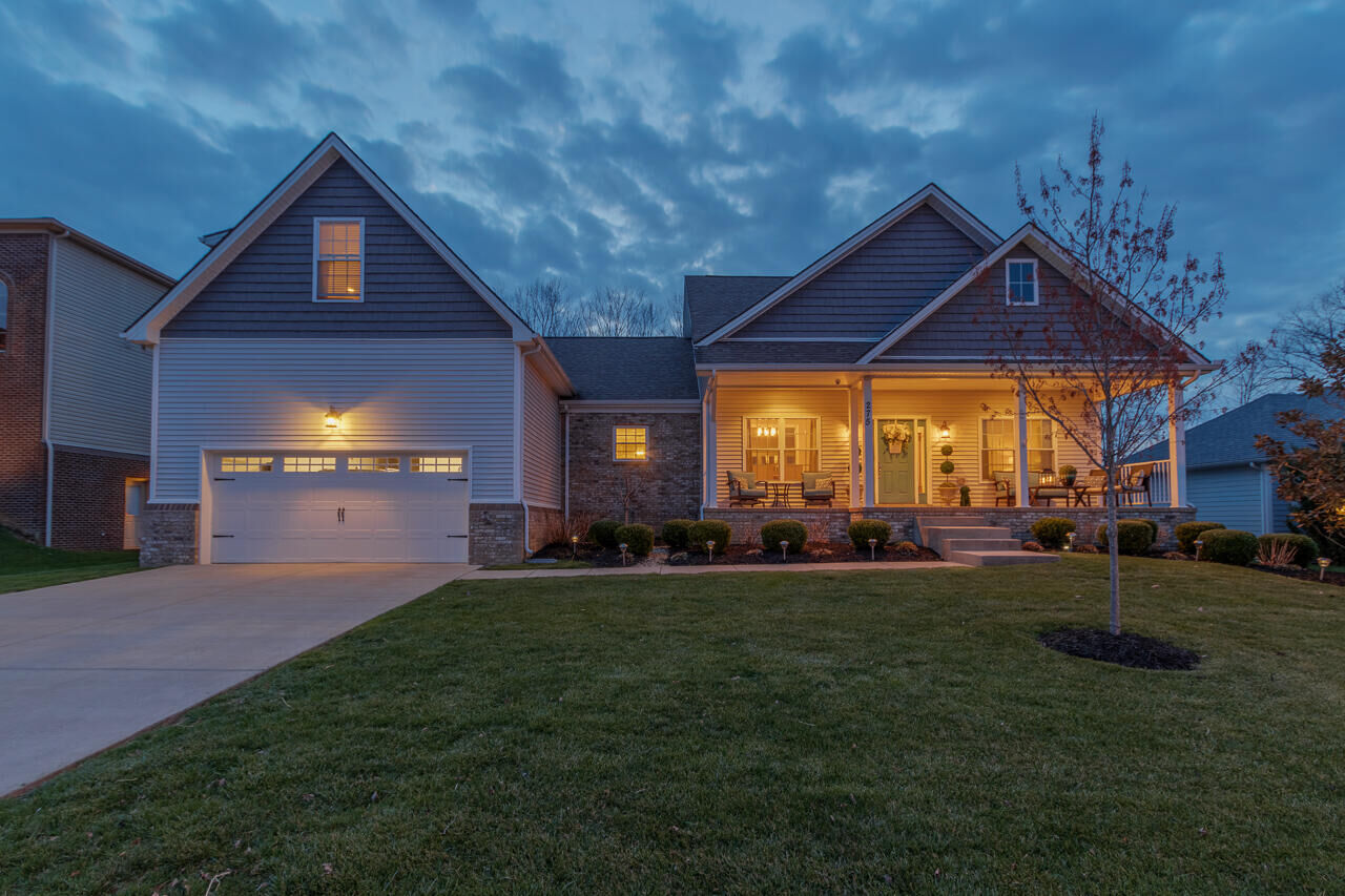 Property Photo: 275 Runnymeade Drive KY 40391