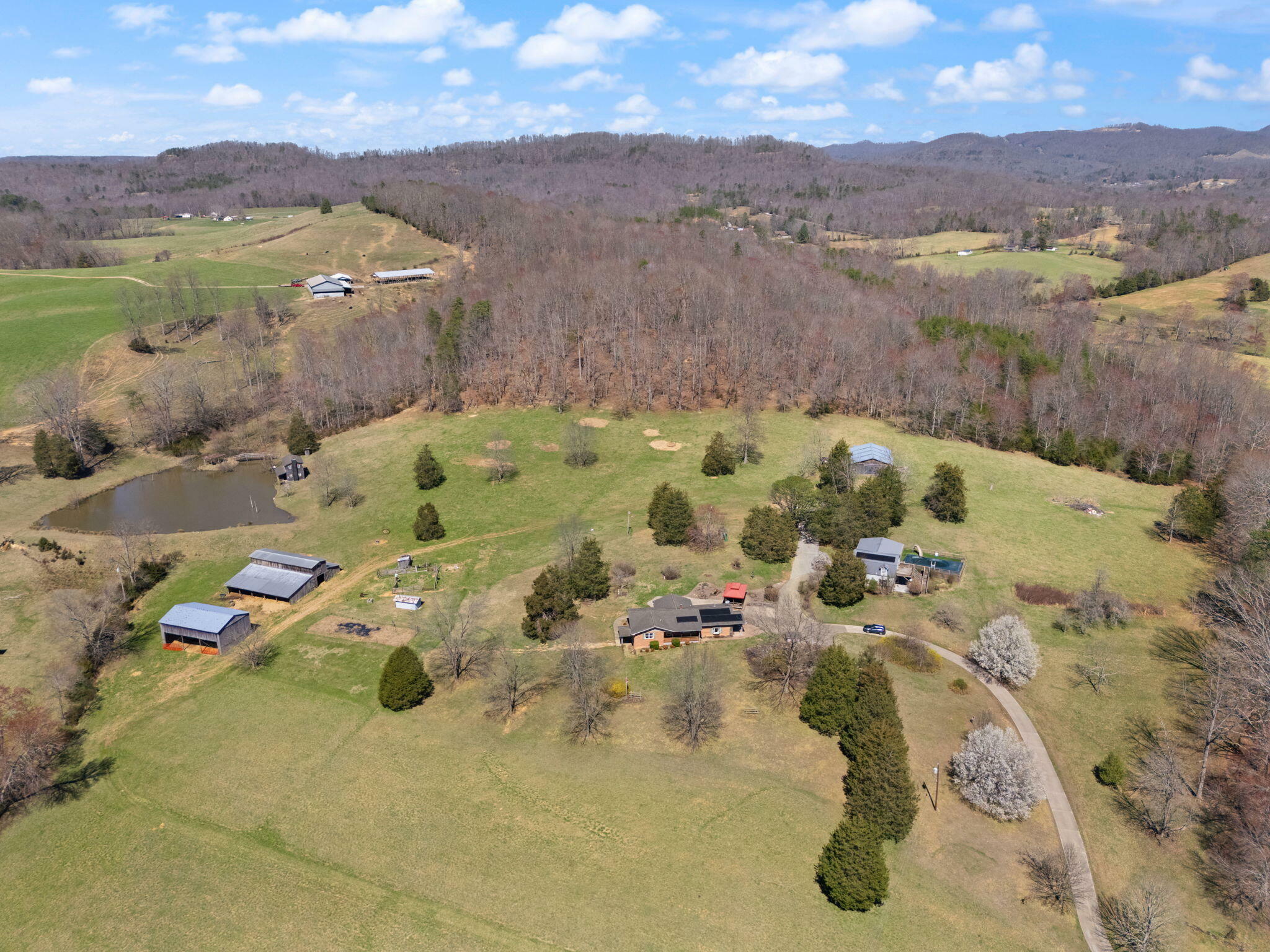 1034 New Zion Road  Williamsburg KY 40769 photo