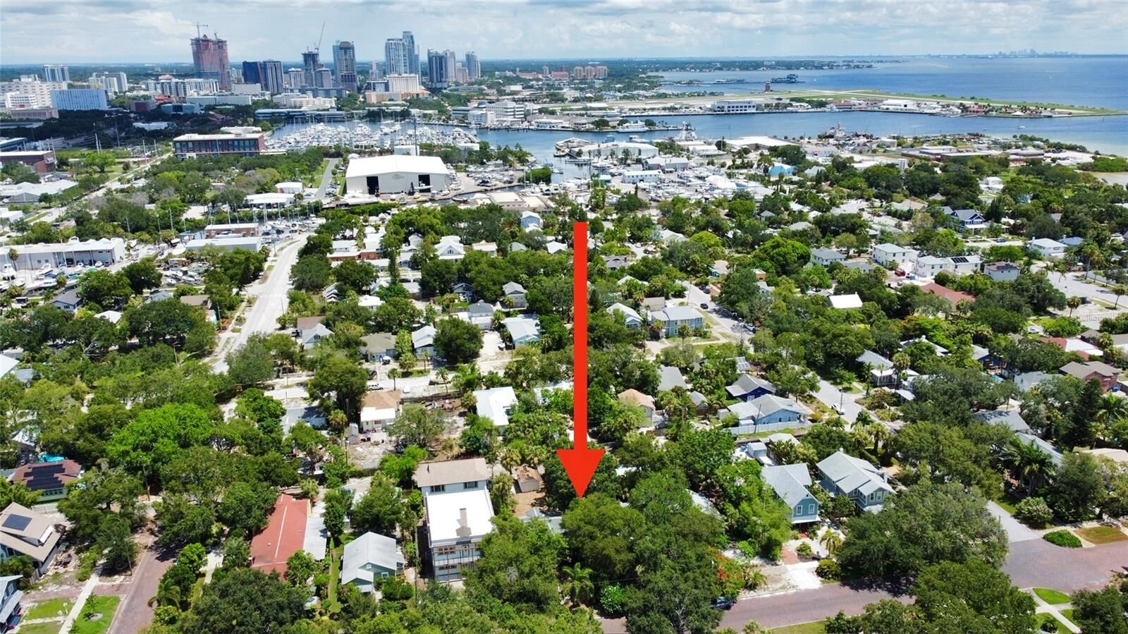 Property Photo: 135 19th Avenue S FL 33705