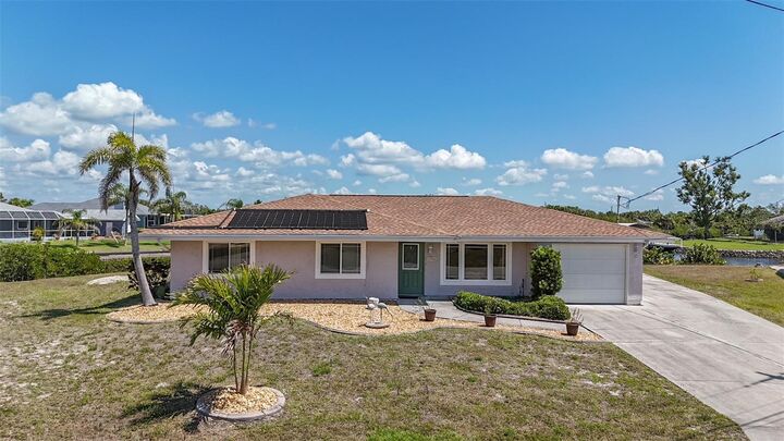 Property Photo:  18106 Petoskey Circle  FL 33948 