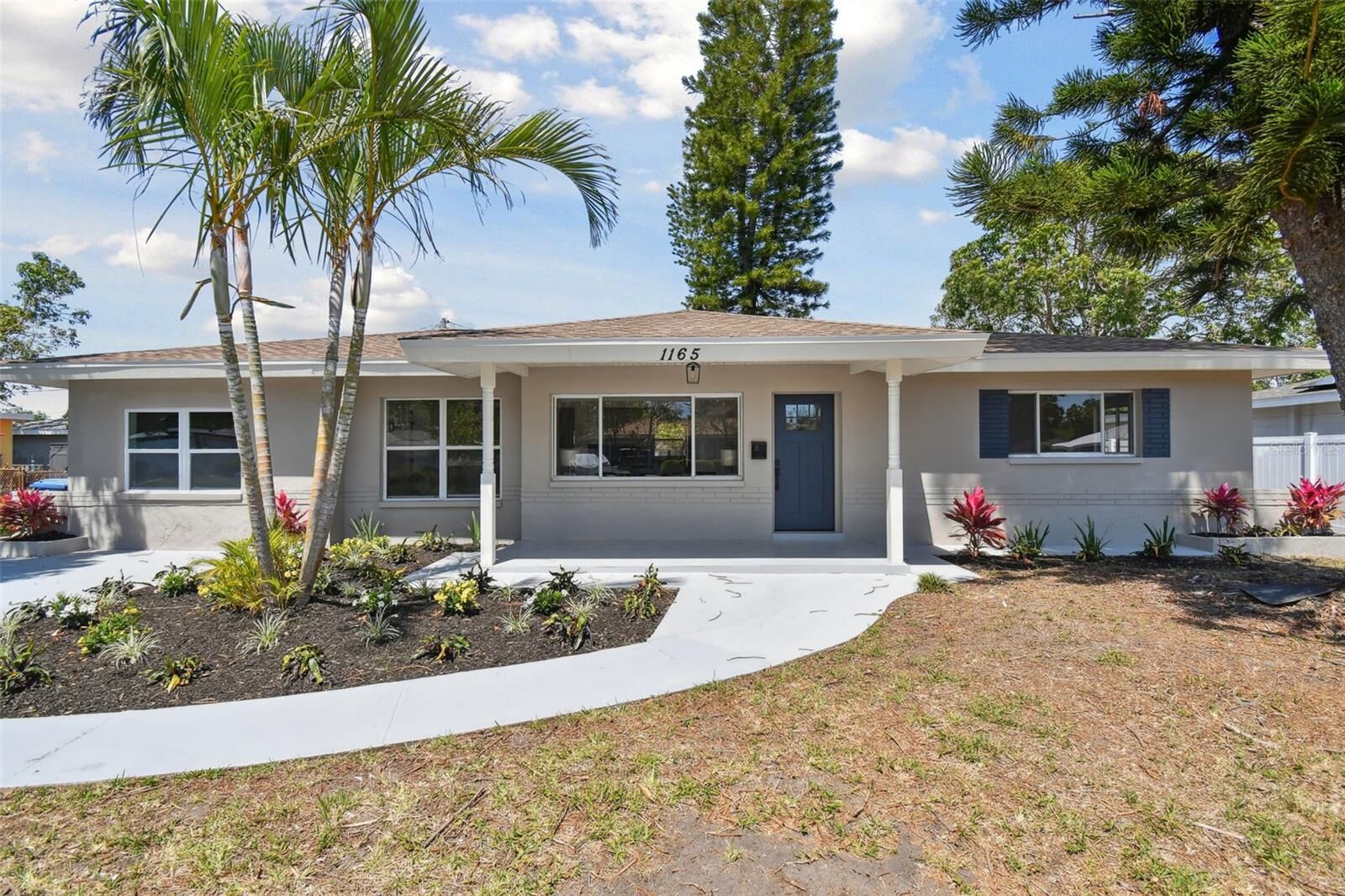 Property Photo:  1165 63rd Avenue S  FL 33705 