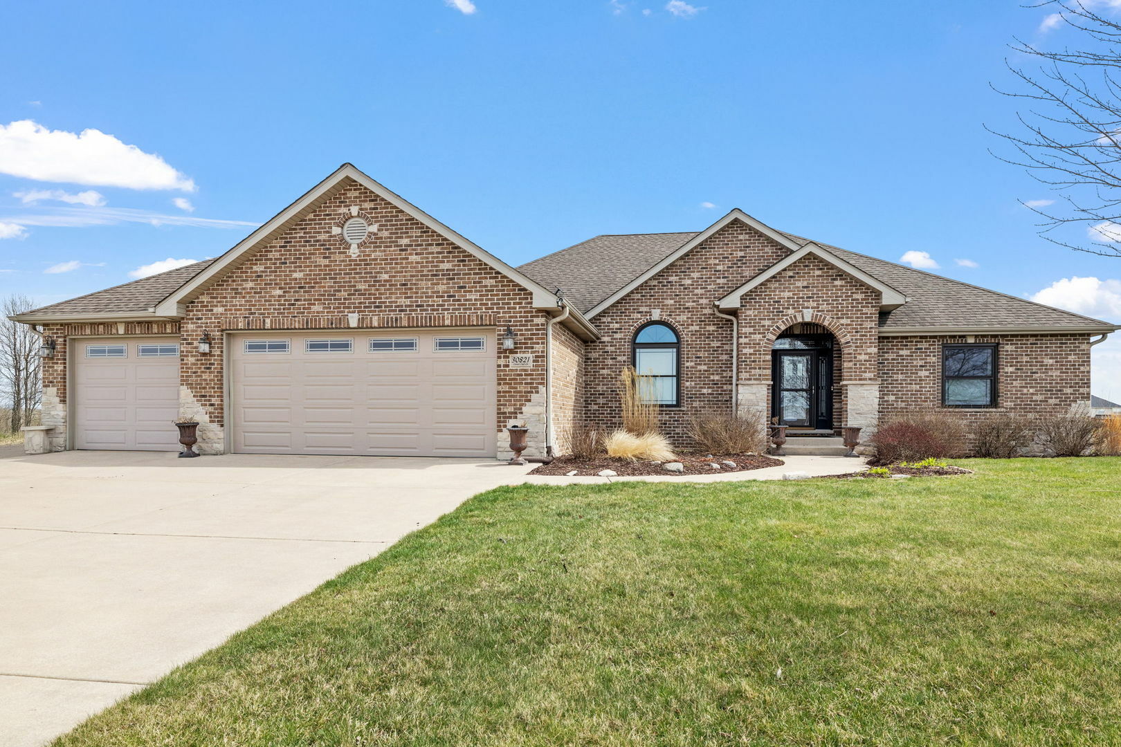 Property Photo: 30821 Correct Craft Lane IL 60481