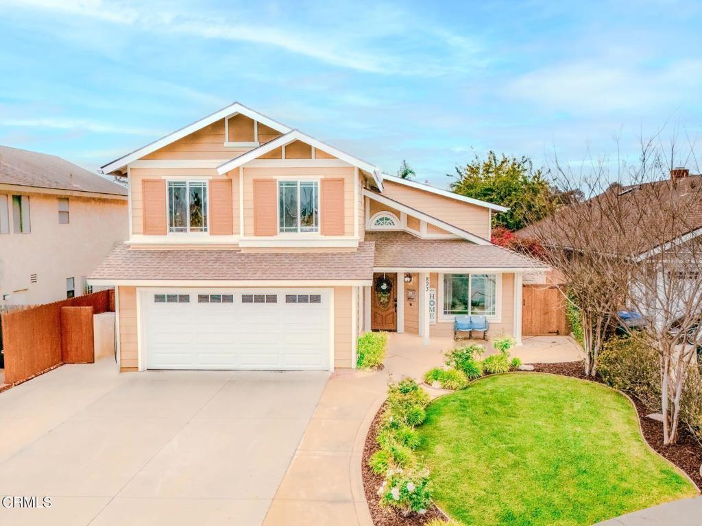 Property Photo: 823 Flagstaff Court CA 93004