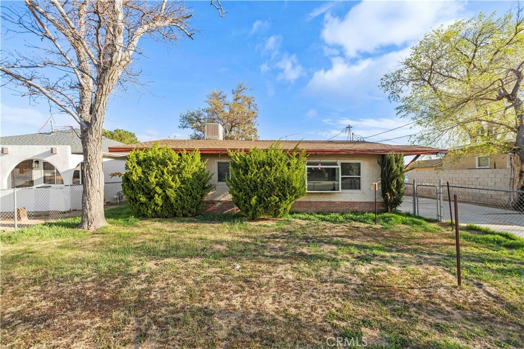 Property Photo: 5327 W Avenue L10 CA 93536