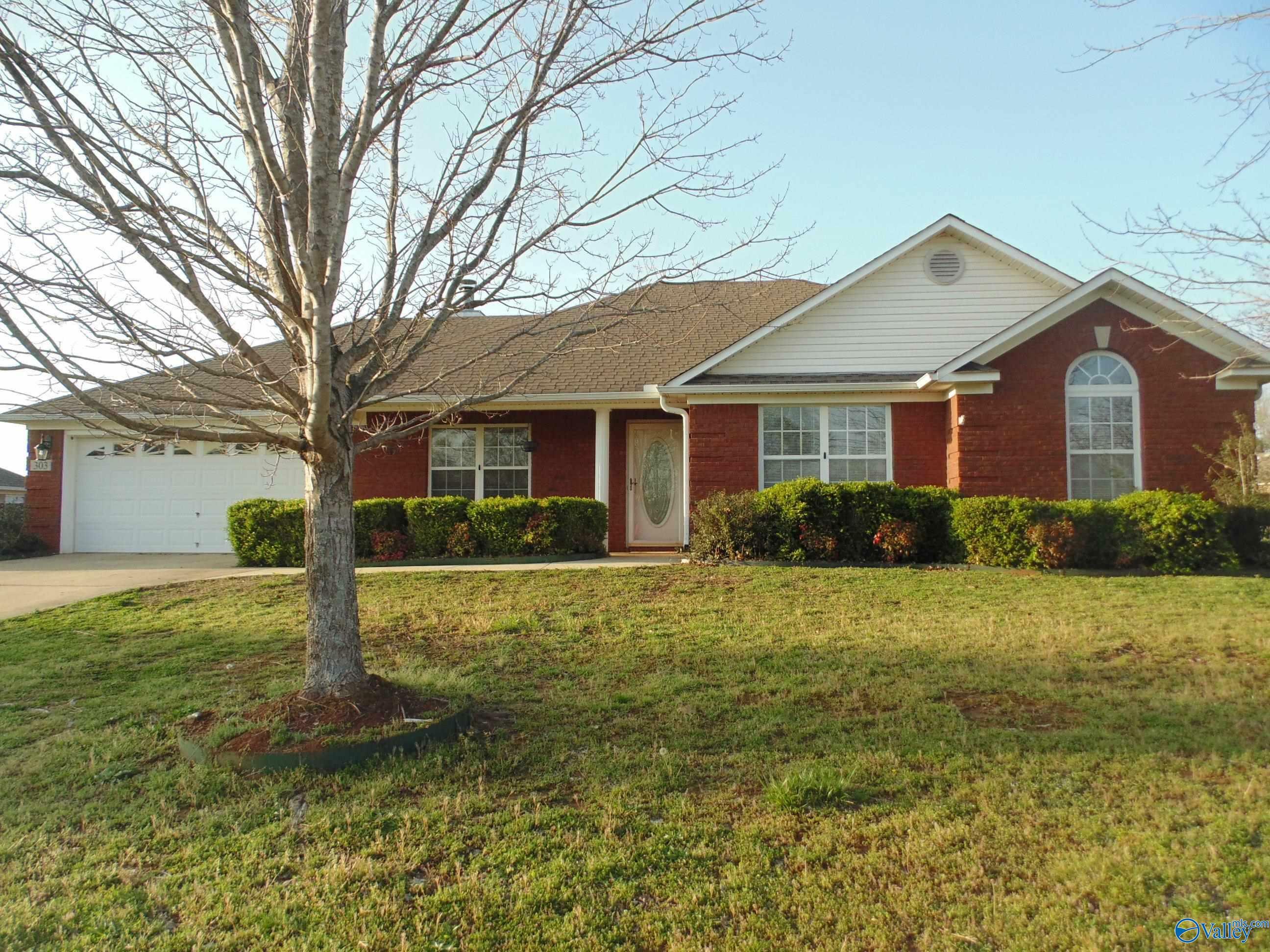 Property Photo:  303 Antler Point Drive  AL 35761 