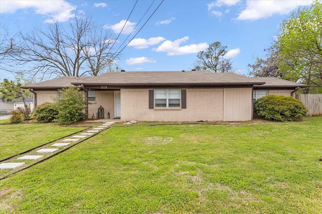 Property Photo: 215 S Union Street S TX 76273