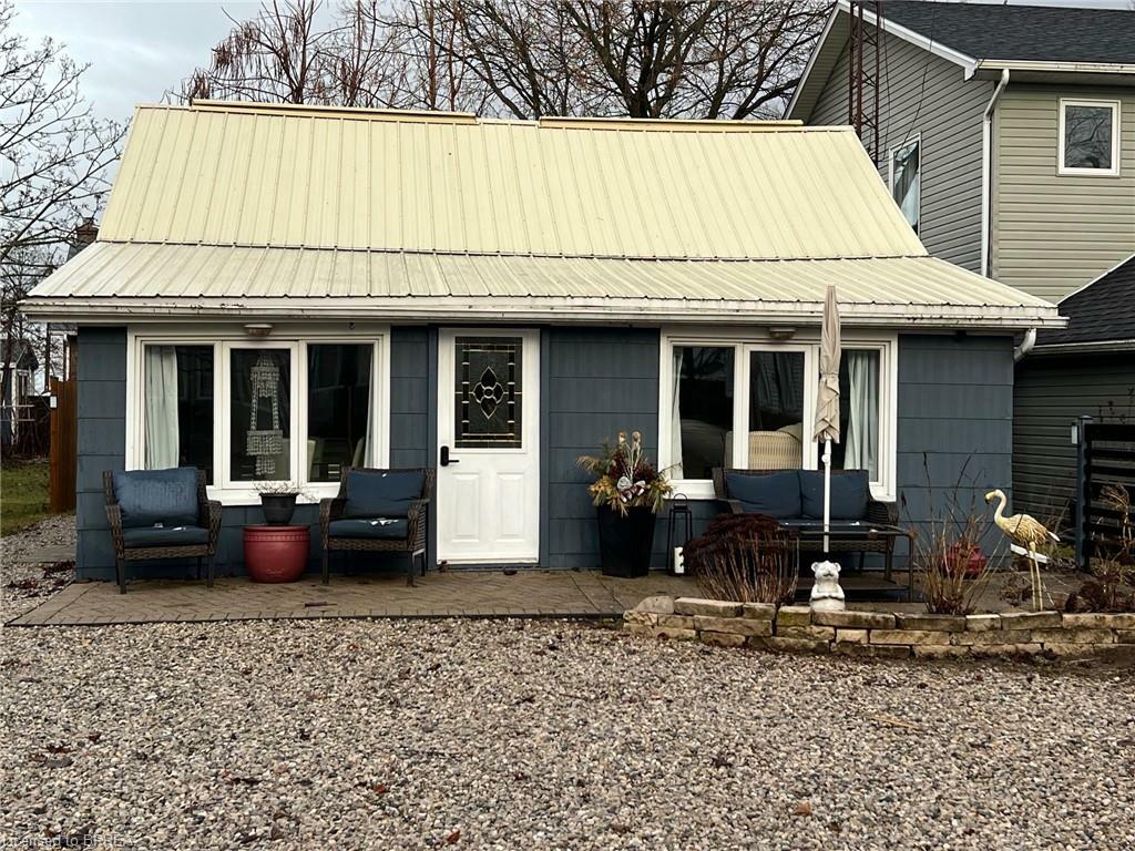 Property Photo: 3185 Lindley Street ON N5H 2R2
