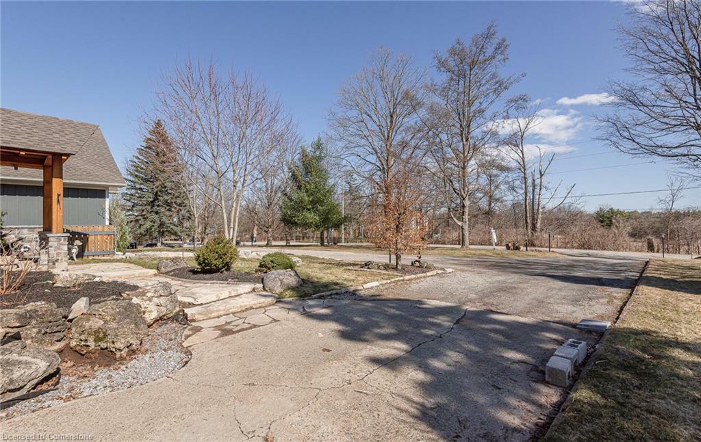 Property Photo: 307 Concession 8E Road ON L8N 2Z7