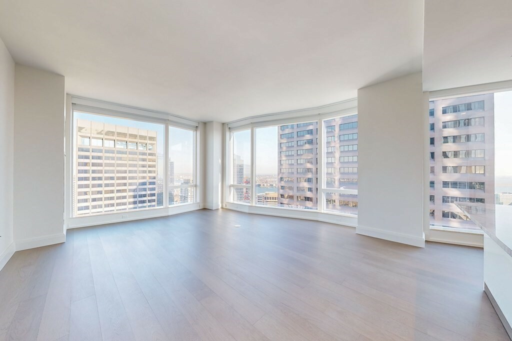 Property Photo:  240 Devonshire Street 4312  MA 02110 