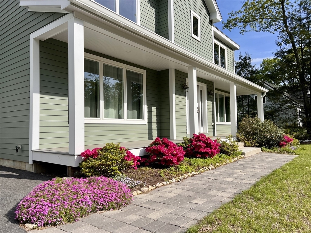 Property Photo:  118 Linden Ridge Rd  MA 01002 