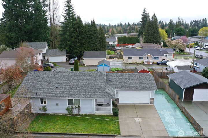 Property Photo:  7 W Marilyn Avenue  WA 98204 