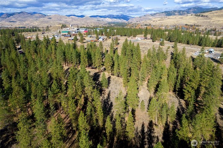 Property Photo:  18  Wild Rose Road  WA 98862 