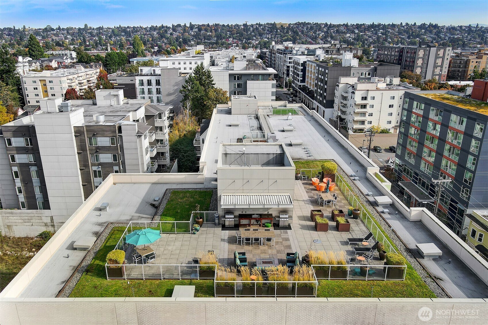 Property Photo: 1760 NW 56th Street 407 WA 98107