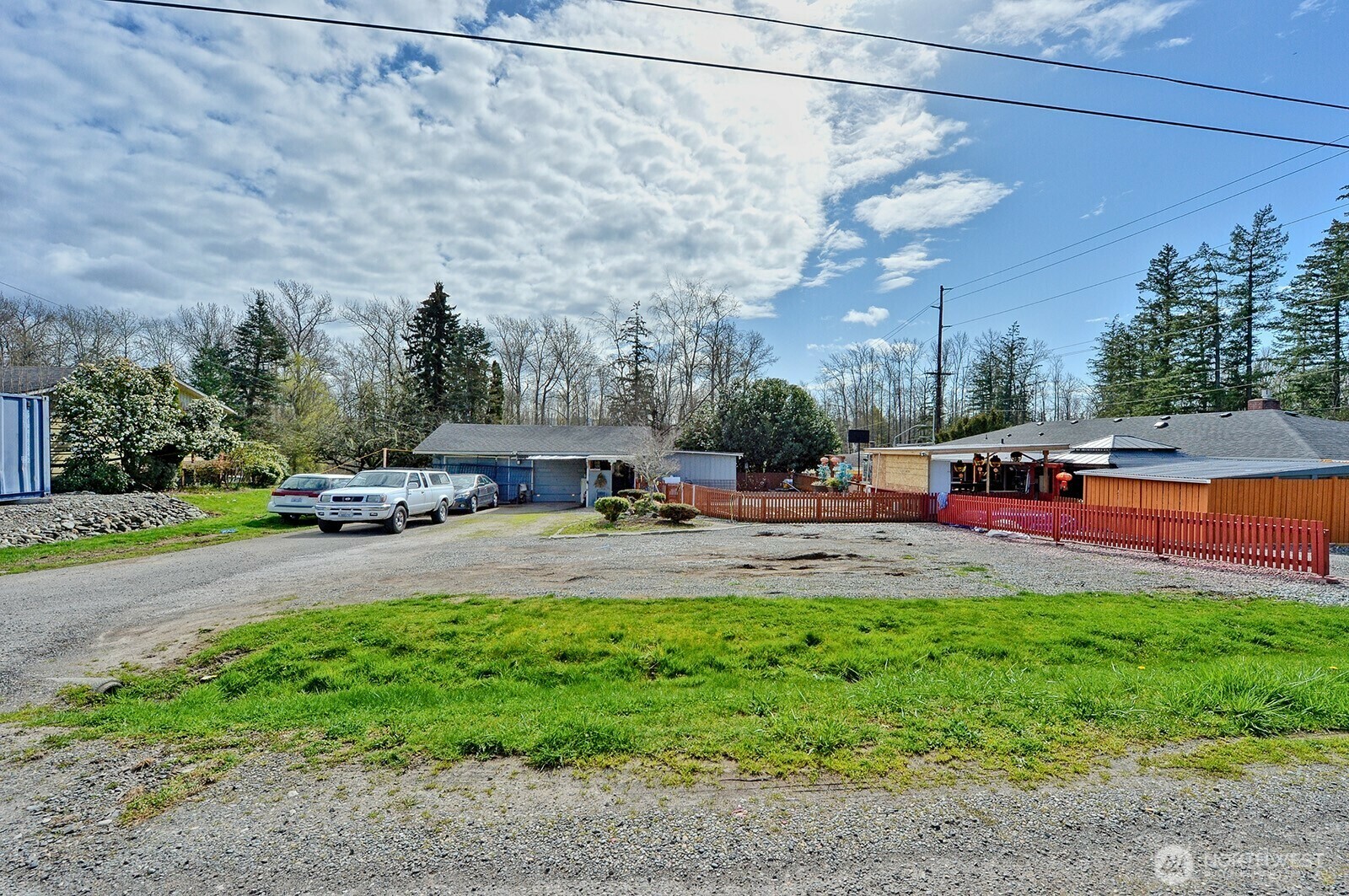 Property Photo: 804 Gilbert Dr WA 98226