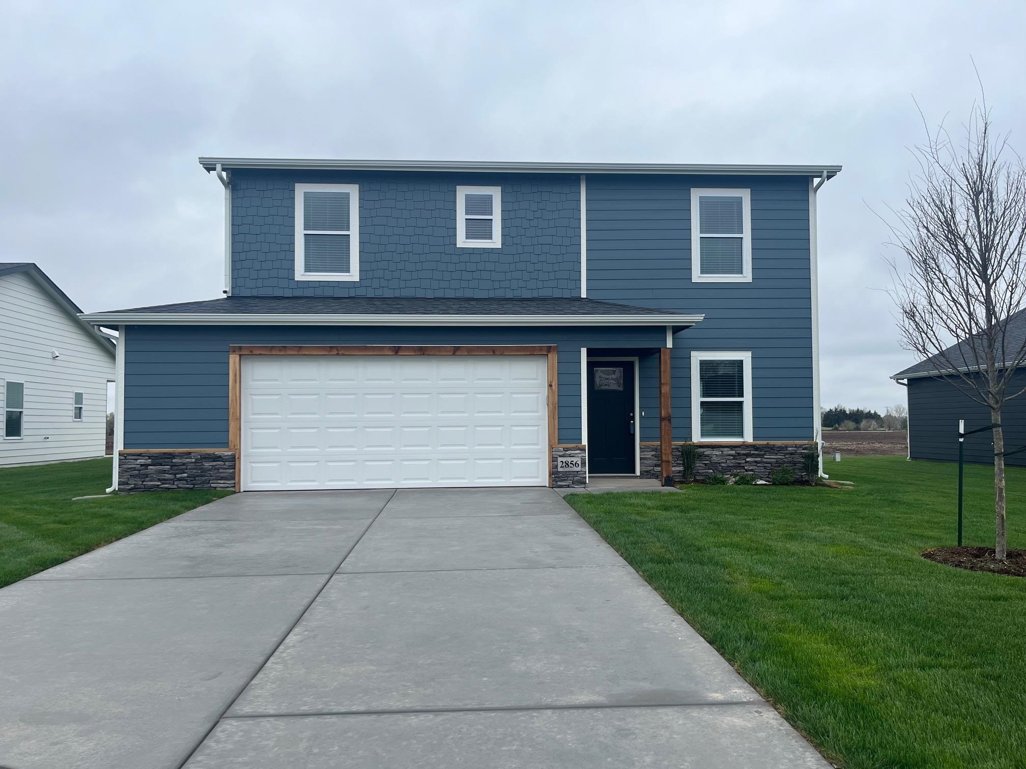 Property Photo: 2856 S Maize Ct KS 67215