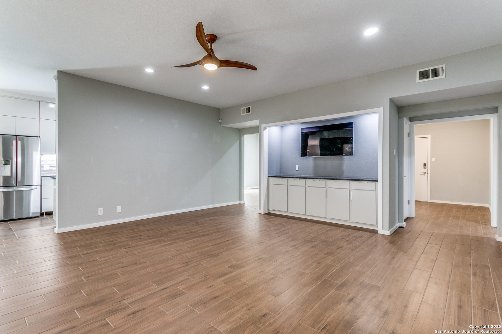 Property Photo: 3678 Hidden Drive 604 TX 78217