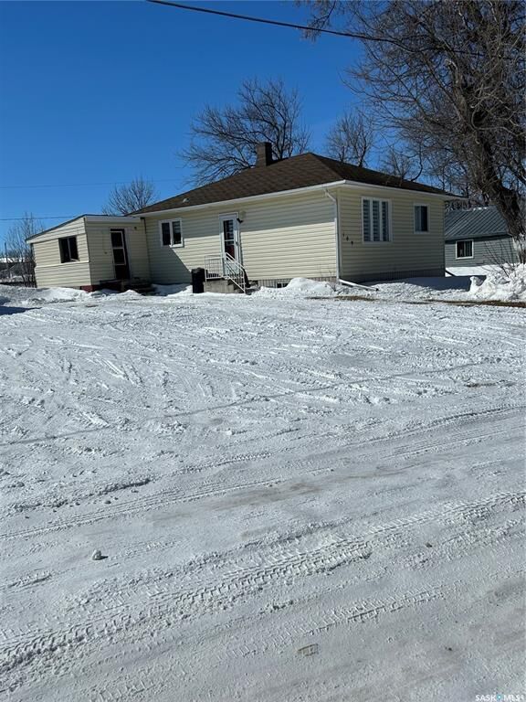 Photo de la propriété: 109 1st Avenue NW SK S0A 1N0