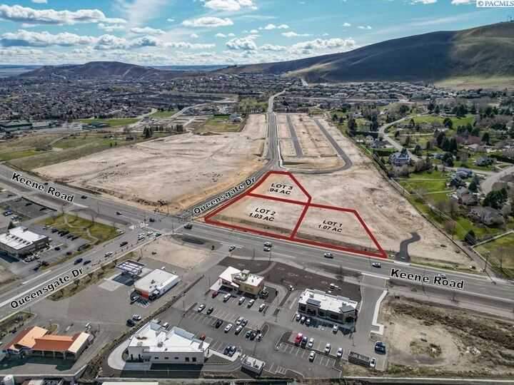 Property Photo:  3680 Keene Rd - Lot 3  WA 99352 