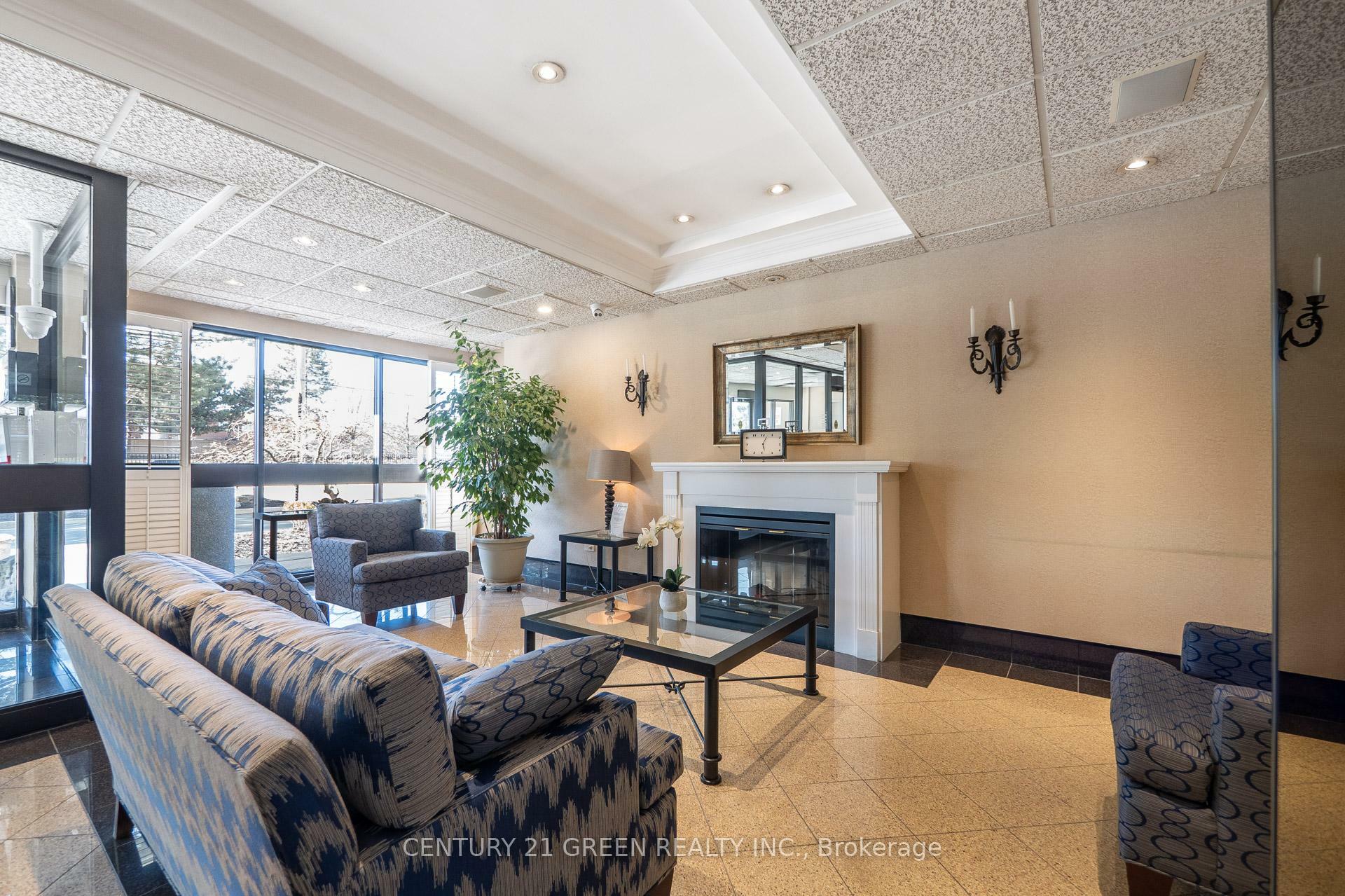 Photo de la propriété: 1300 Missississauga Valley Boulevard 1011 ON L5A 3S8