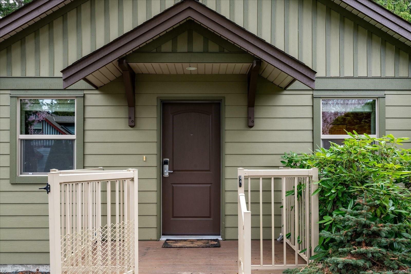 Property Photo: 1130 Resort Dr 256 BC V9P 2E3